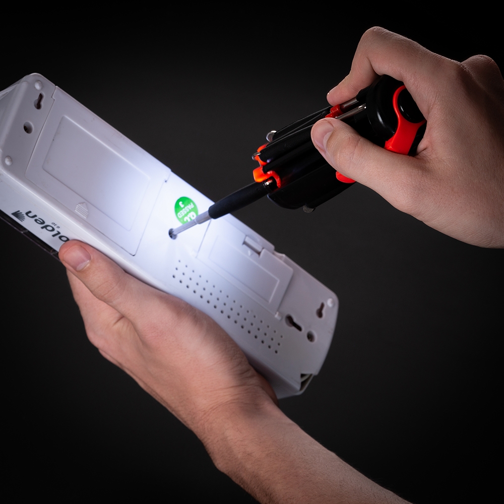 Kit Ferramenta 7 Chaves com Lanterna - Imagem 4